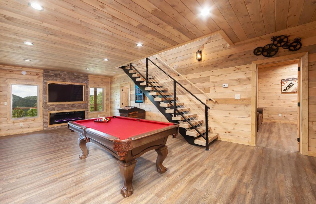 Thunder Mountain Lodge Cabin Севьервилл Экстерьер фото