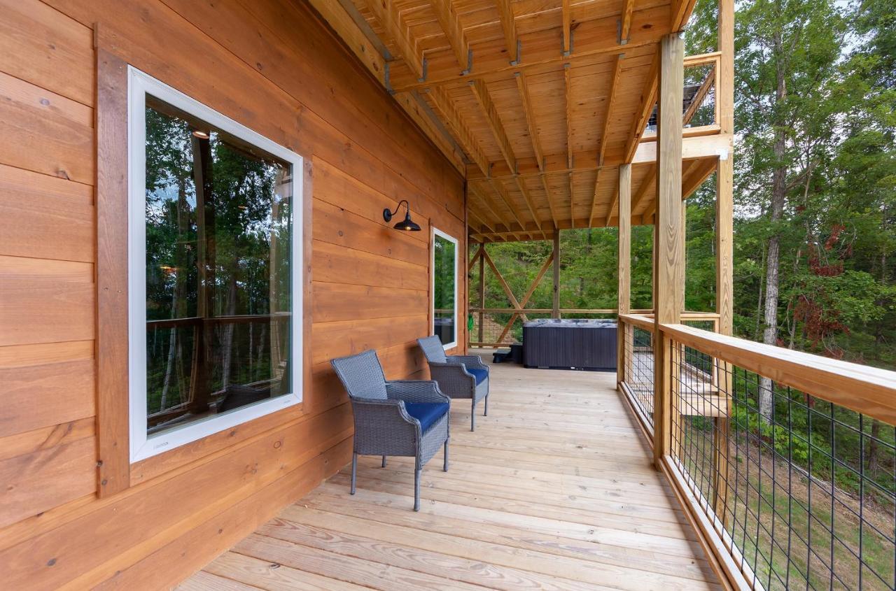 Thunder Mountain Lodge Cabin Севьервилл Экстерьер фото